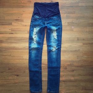 Pinkblush skinny Maternity Jeans size 25